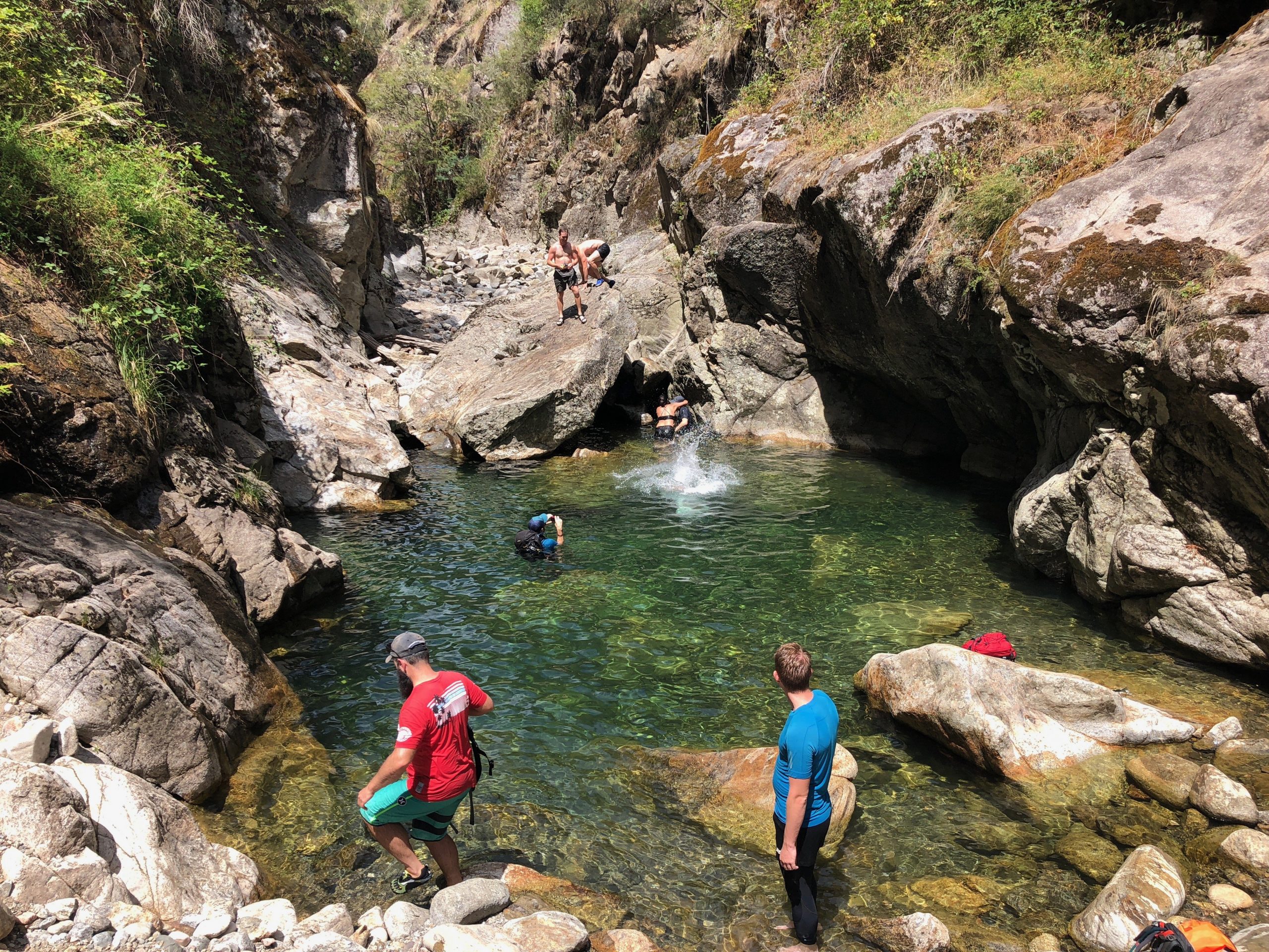 mount beauty gorge walk